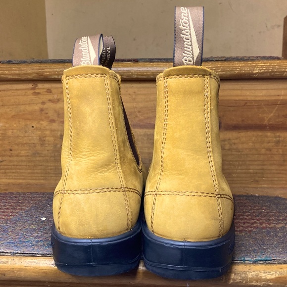 SOLD 🔥 - Picture 4 of 10